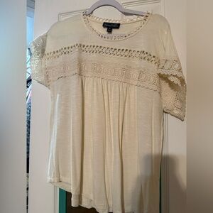 Crochet Yoke Short Sleeve Tunic - Cream